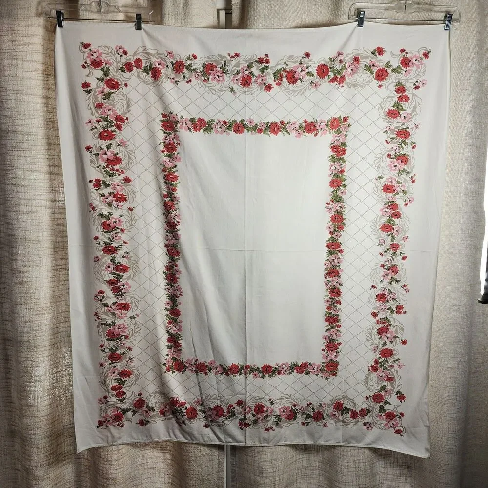 VTG Linen Tablecloth 57